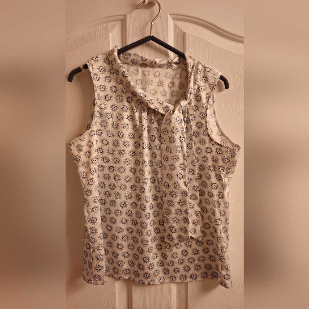 Review Australia, Sleeveless Blouse - White With Floral Pattern & Side Tie
